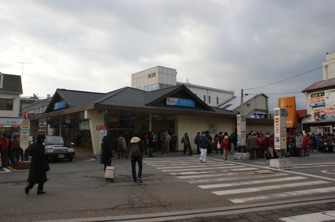 松田駅・新松田駅（JR東海・小田急電鉄）