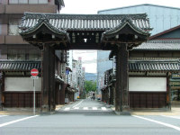 西本願寺総門